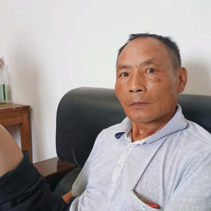 满德大叔