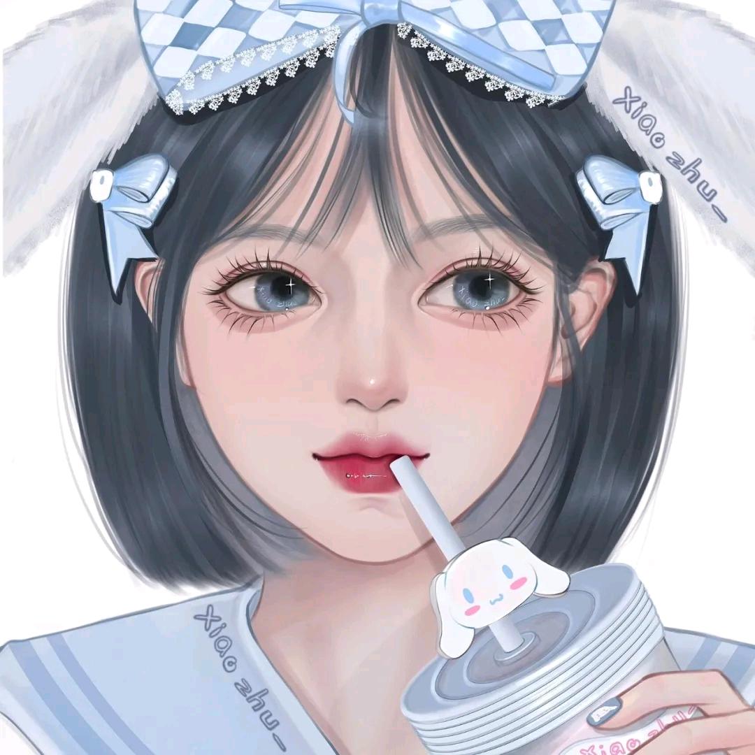 粉紫色的夏日天空