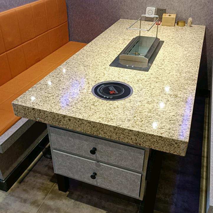 刘小伙    延吉烧烤设备