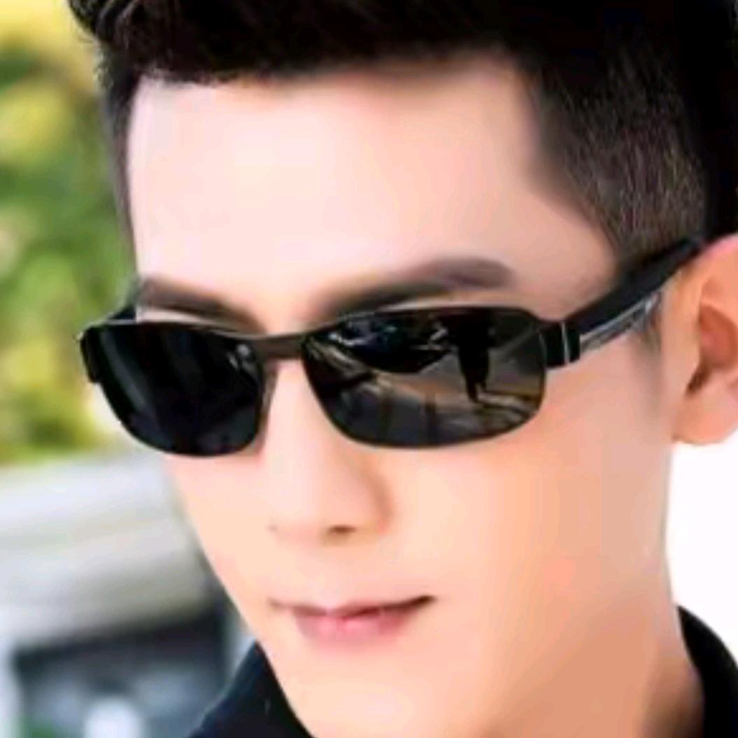 骑着黑马的王子