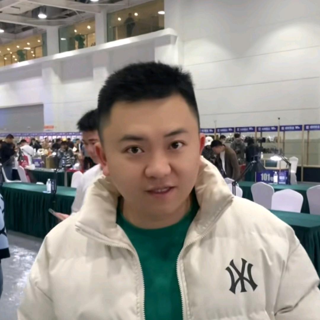 吴小赚惠民（小伟）