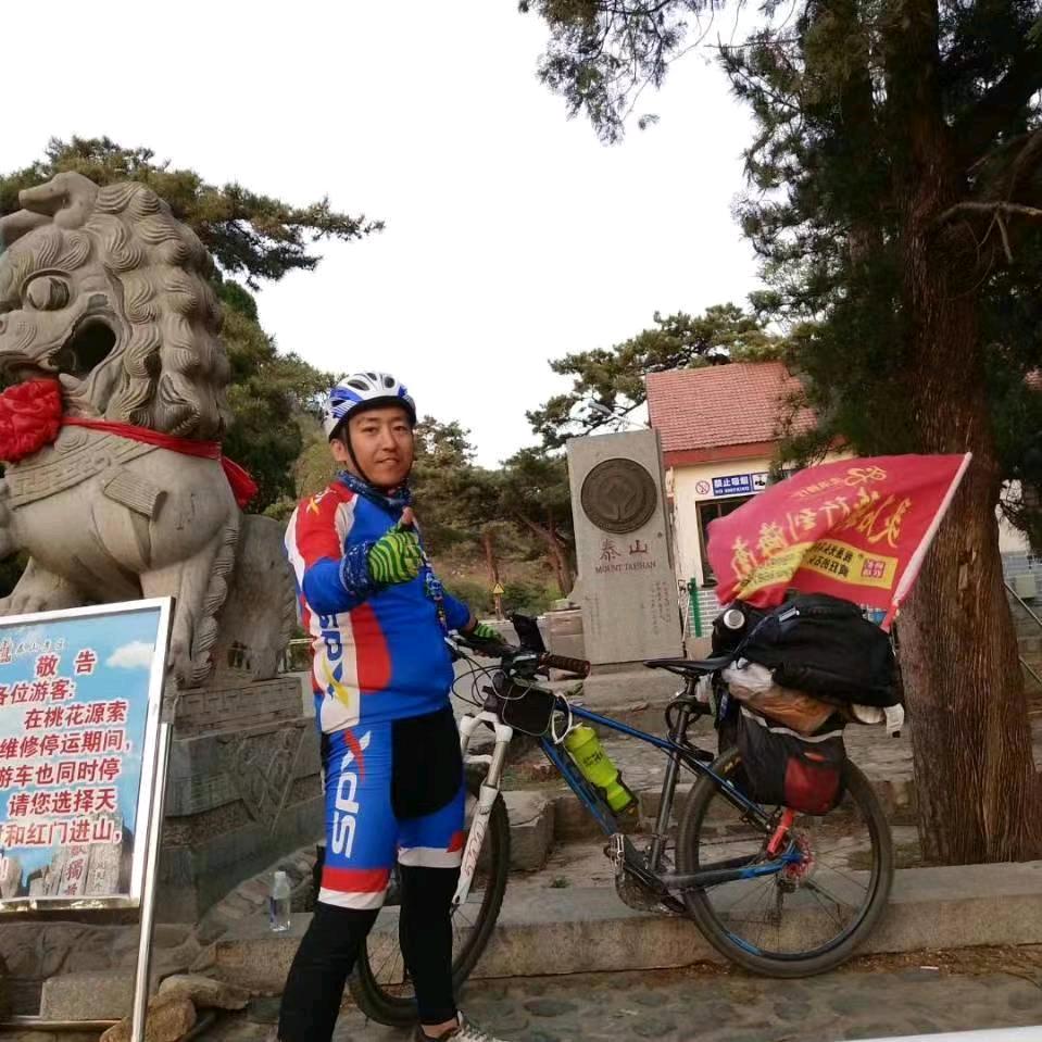 疯狂的石头【兰炭火合碗碗】