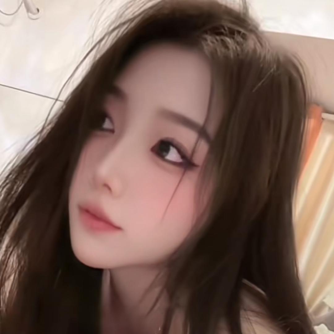 萧  雅