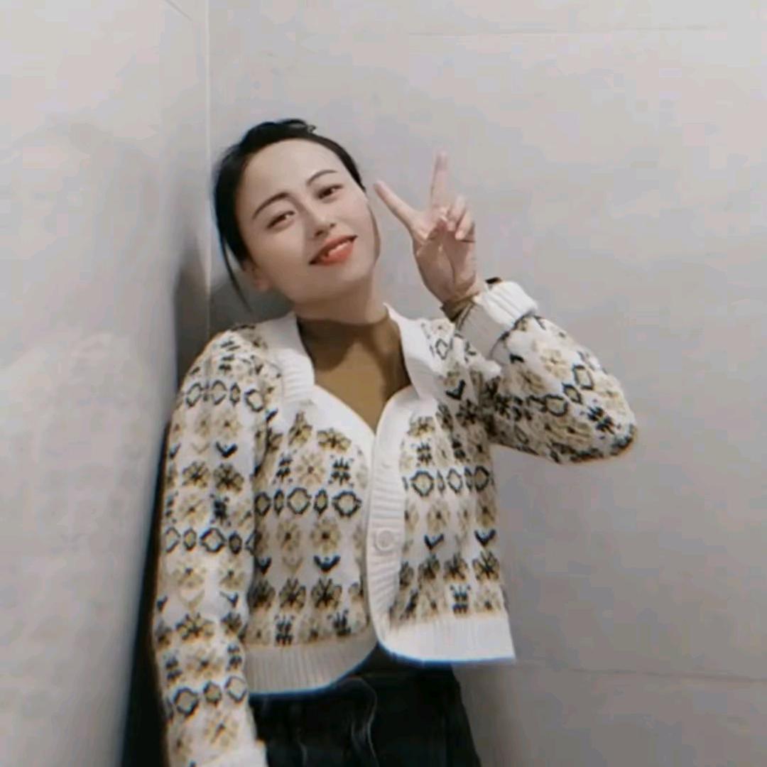 木唯言。