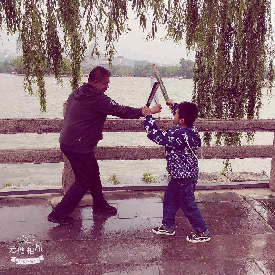 强哥的快乐生活