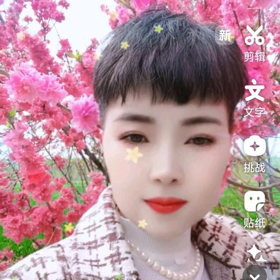 为更美好的生活！努力拼搏！