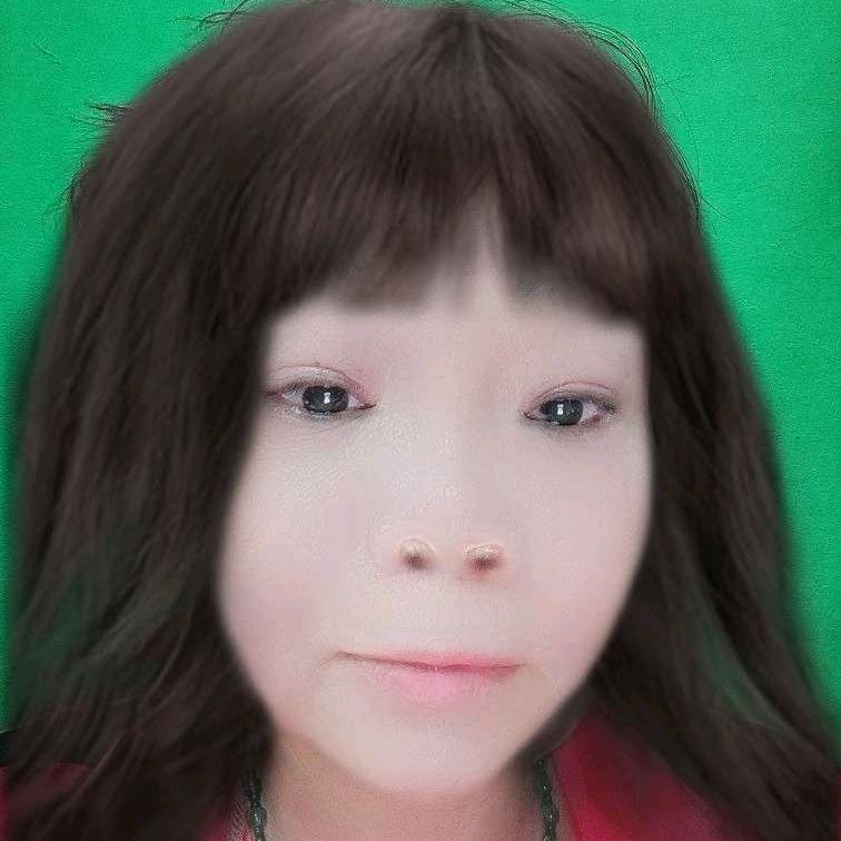 黄彩英小名英英