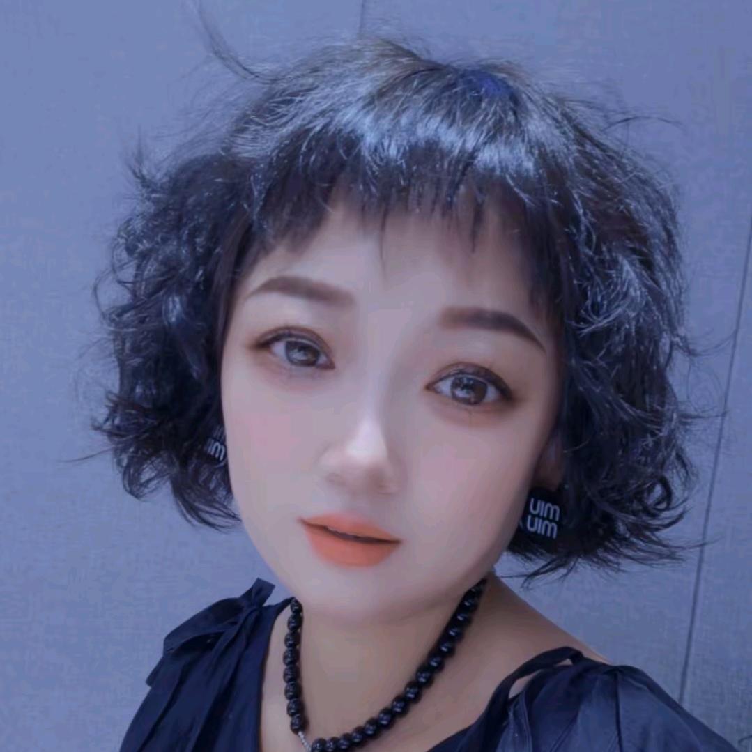 姚 红 家 Y H J