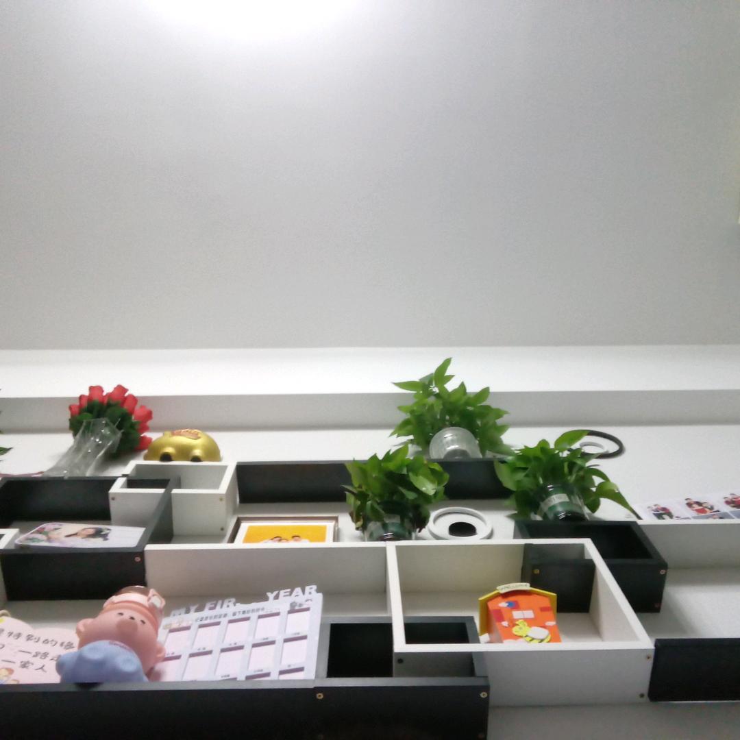 熊二（︶︿︶）=凸