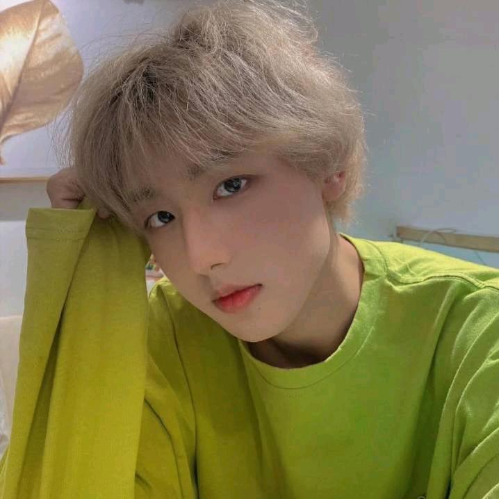 卖二手车的橙子