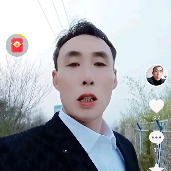 周汝凡，
