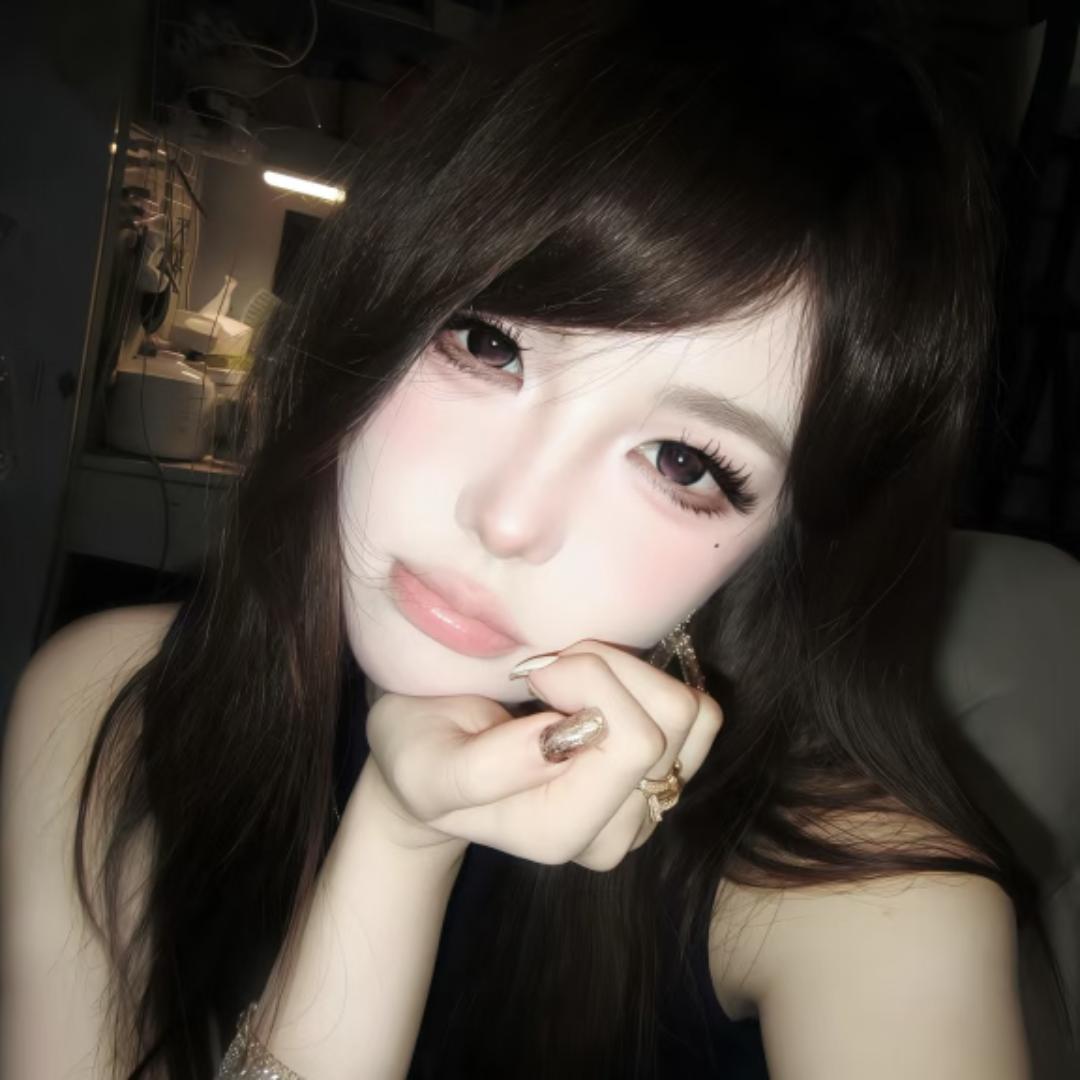 西西不嘻嘻