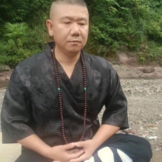 无尘异人