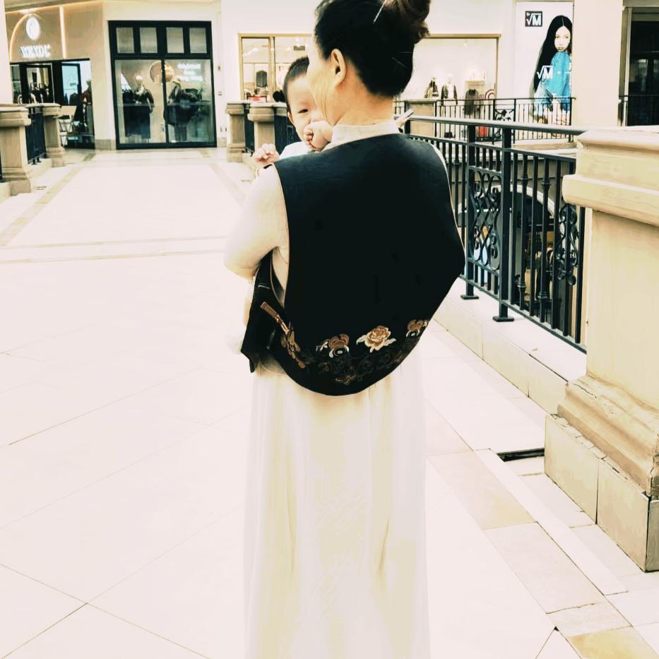 宝贝：奶奶☀️