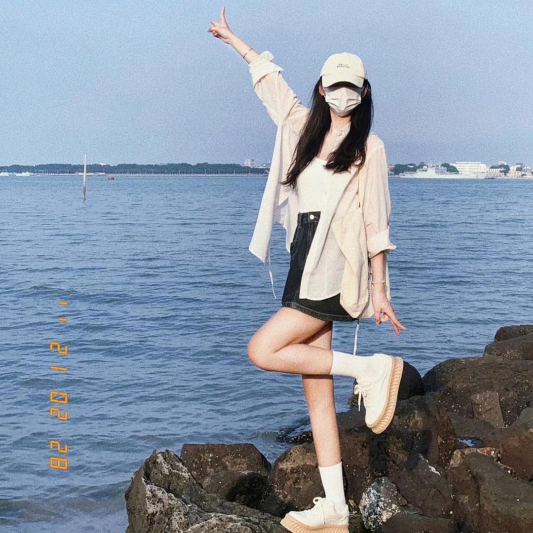 香菜香菜、只想发财