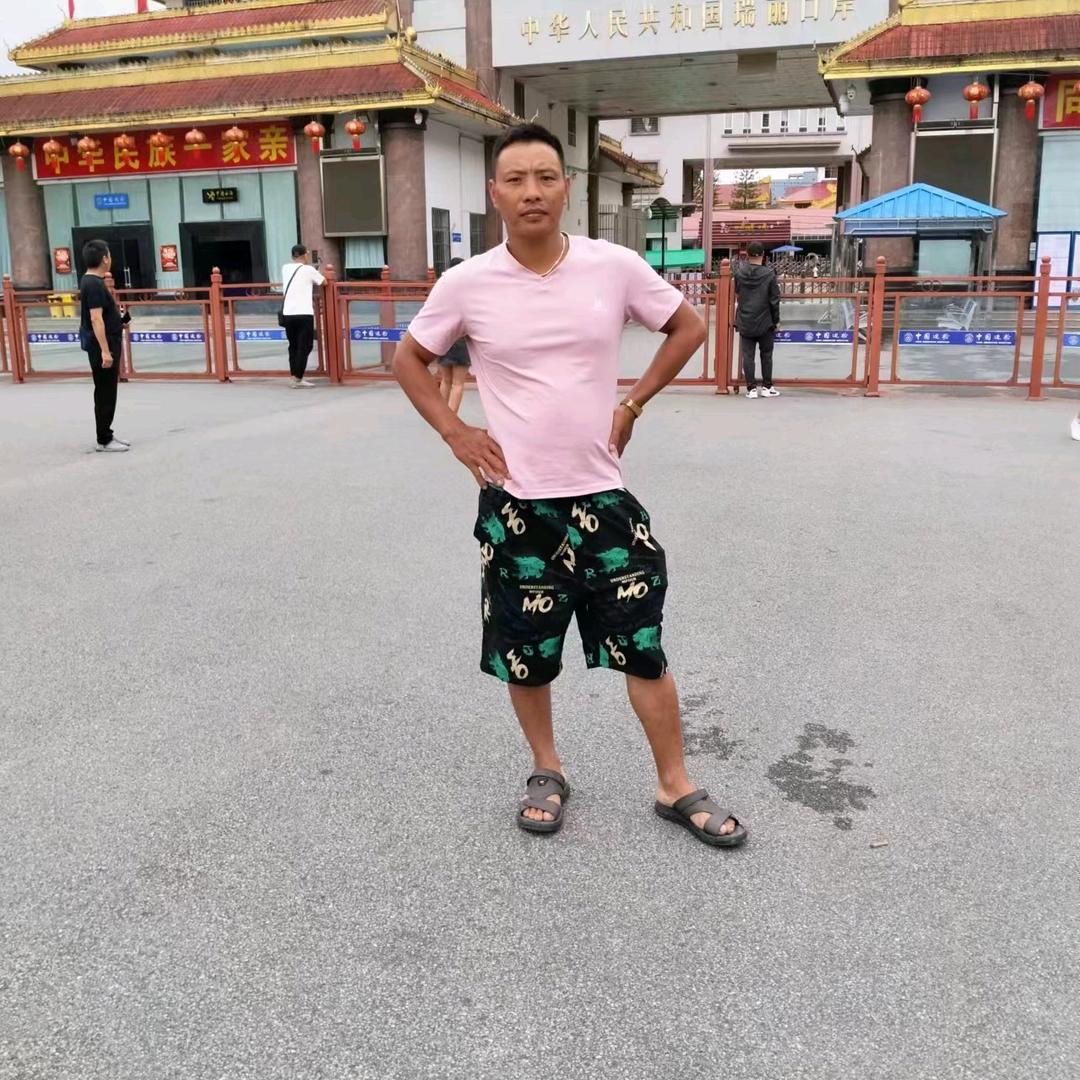 云南小余