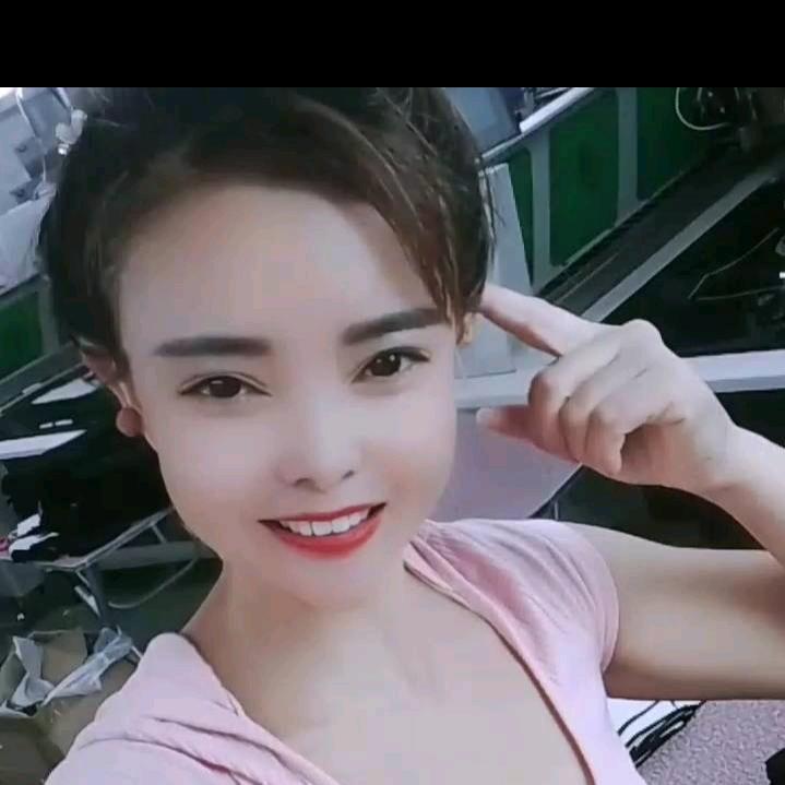 单身女人一个人，离异