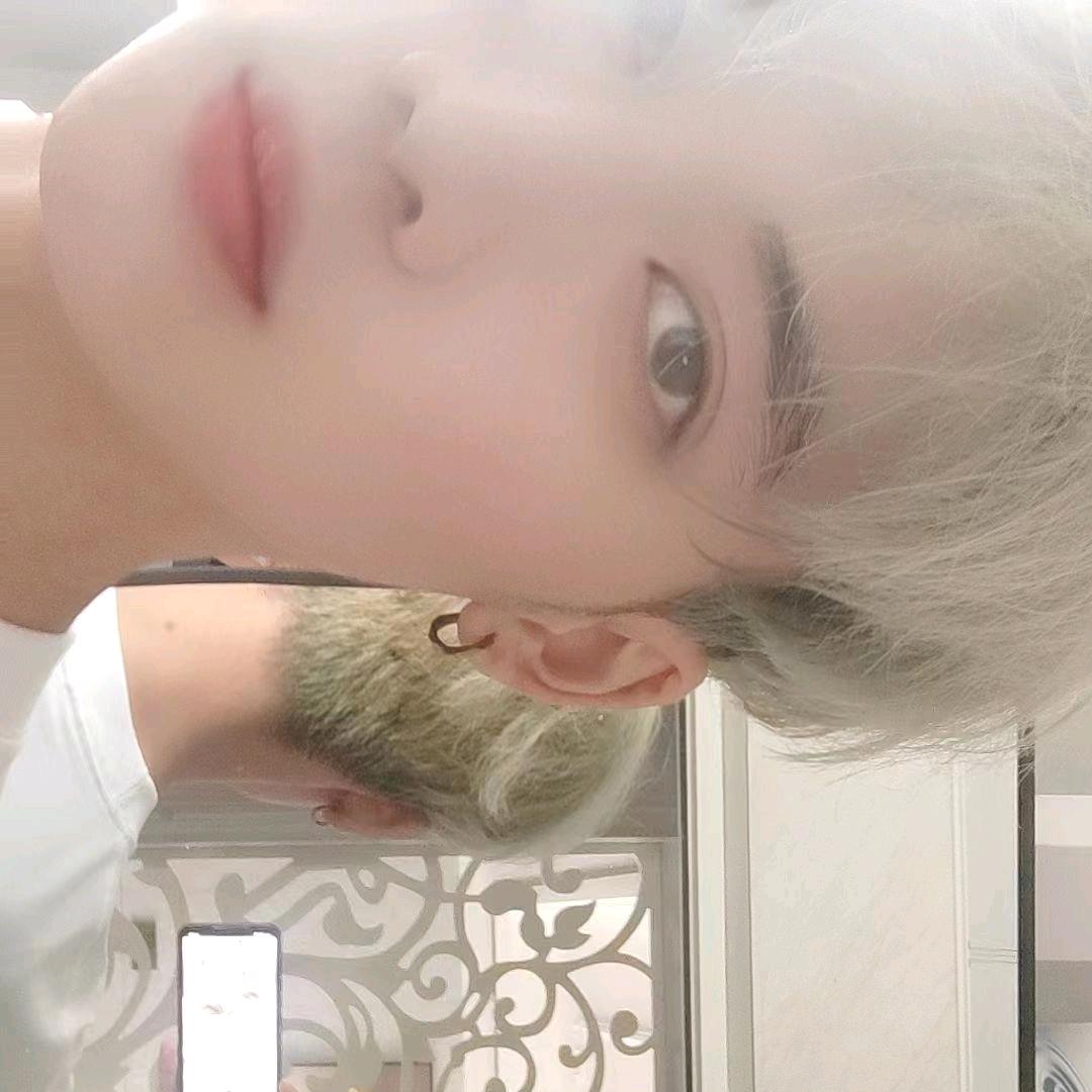 Seven🕊