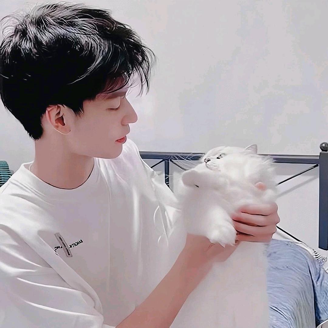 150纯情男大
