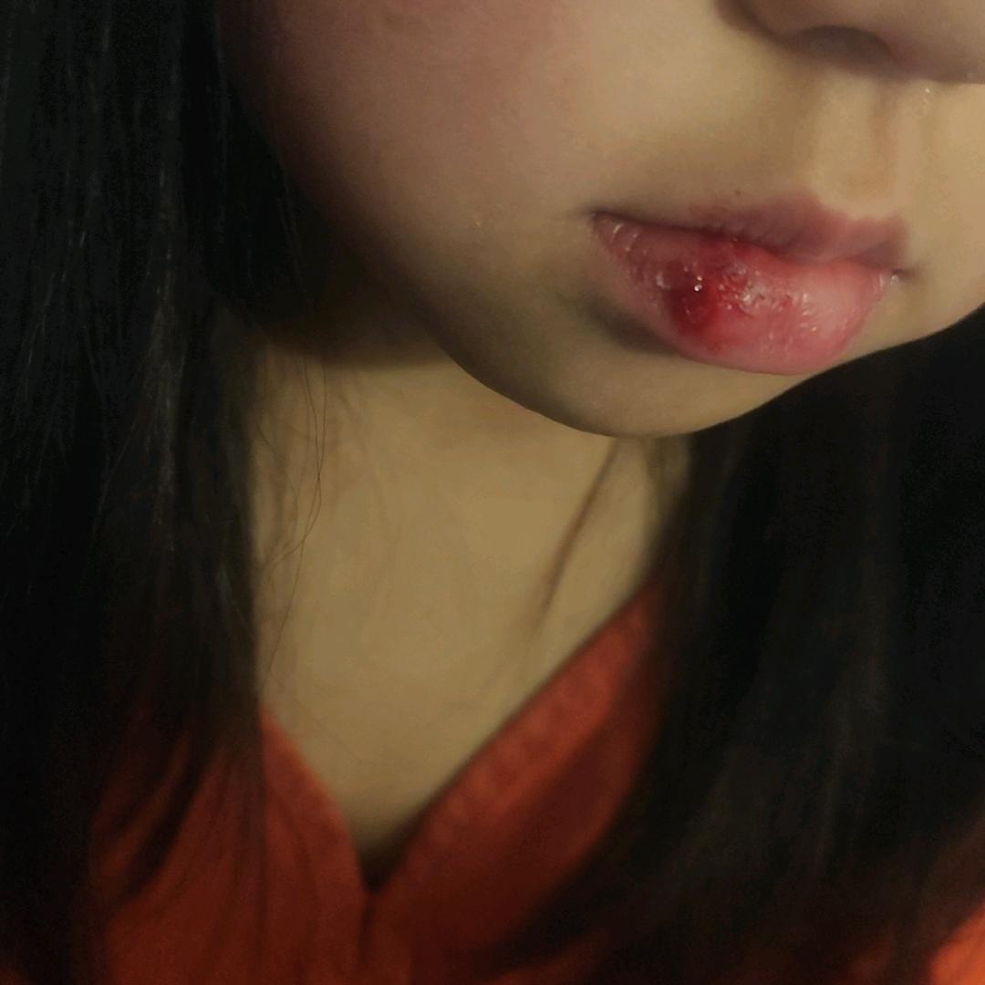^涵涵该睡觉了^😘