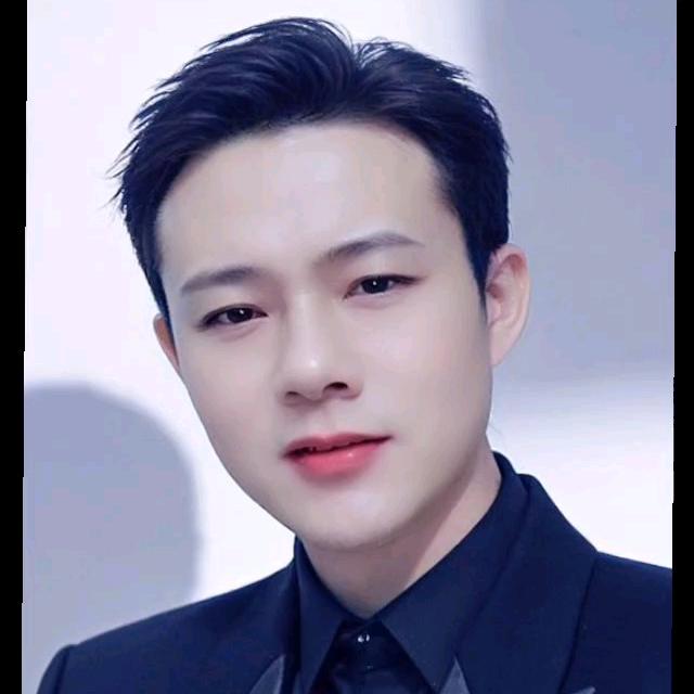 小伍哥