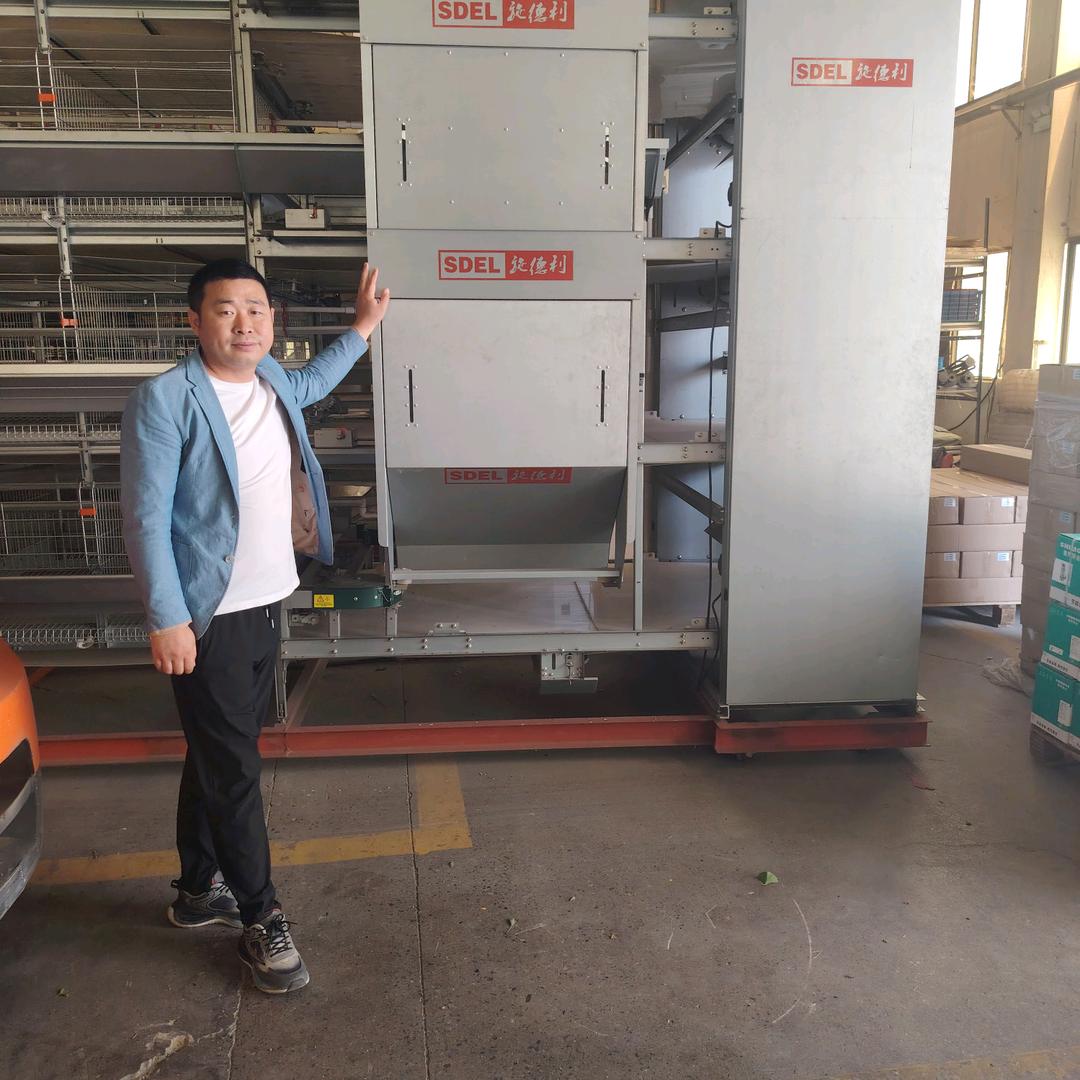 施德利自动化笼养设备严思阔