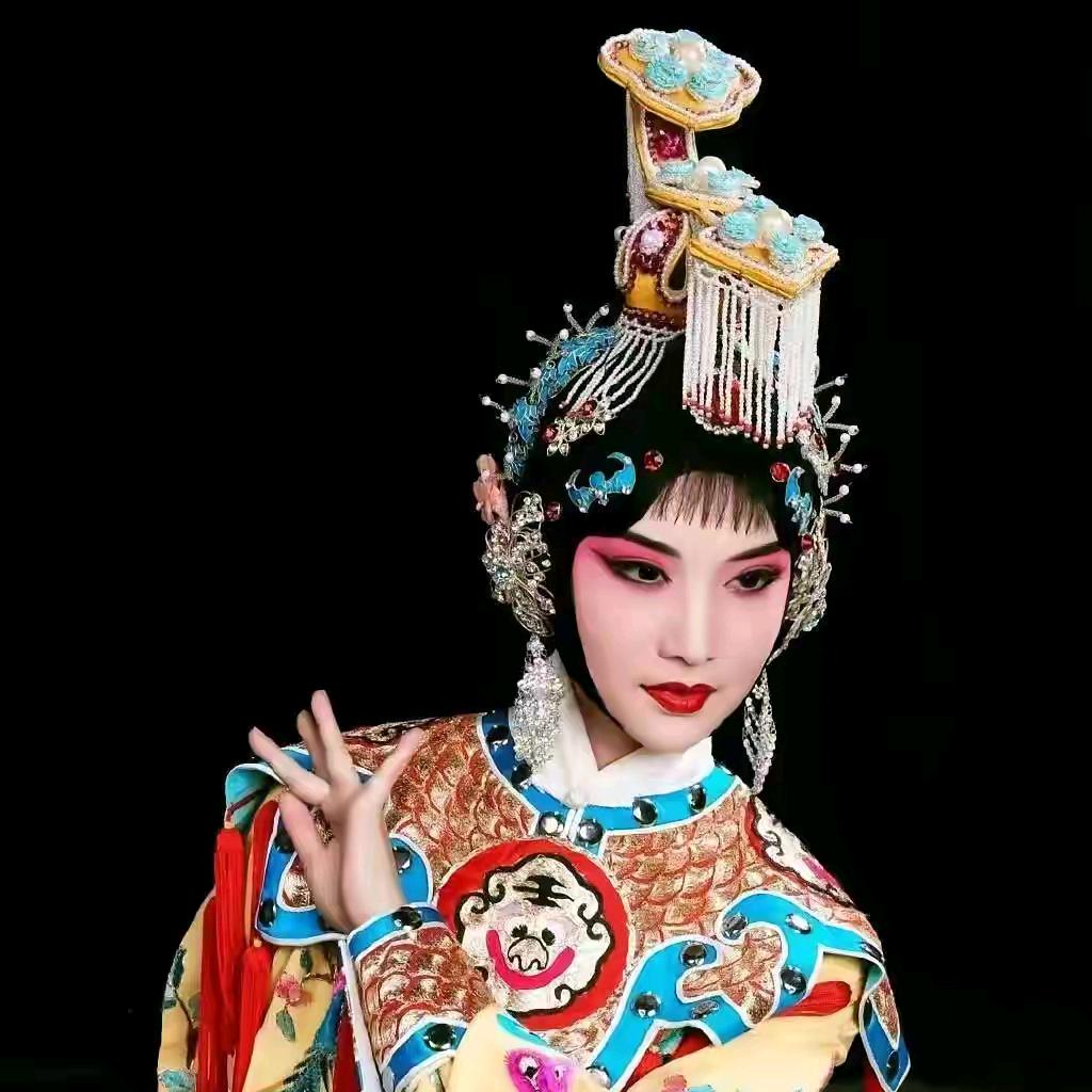 淑芳唱戏
