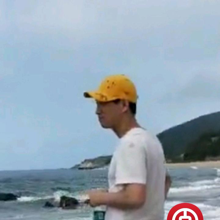 凤凰花开的路口