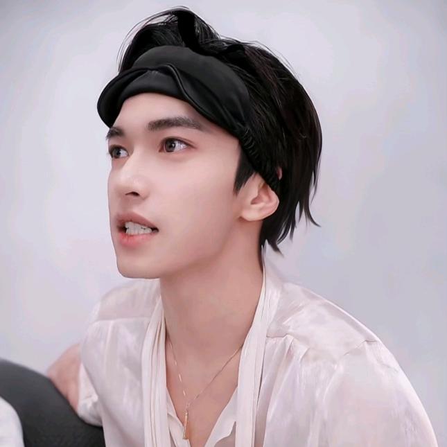 苞米☀︎🍋（剪辑组🚢）