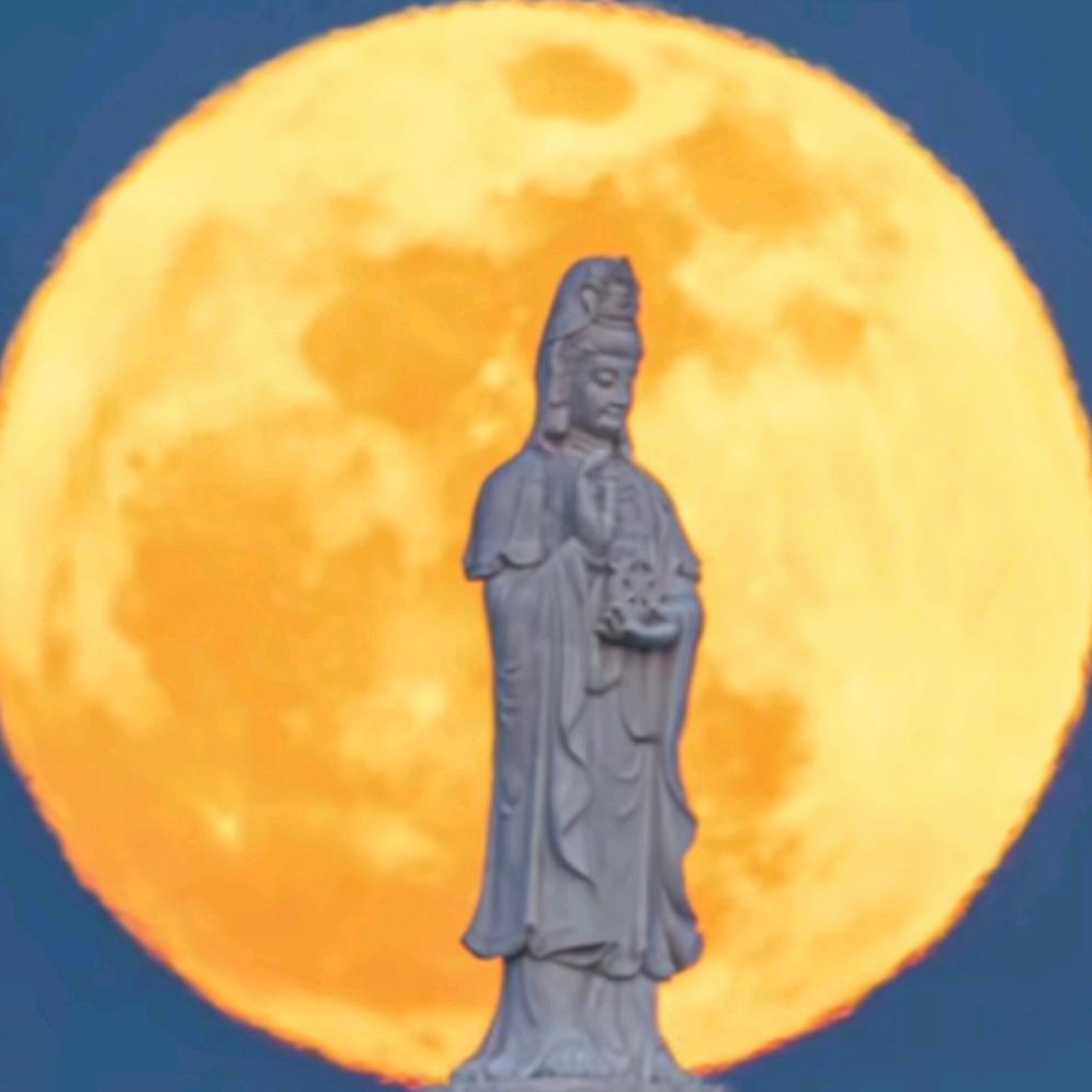 星星不会眨眼睛