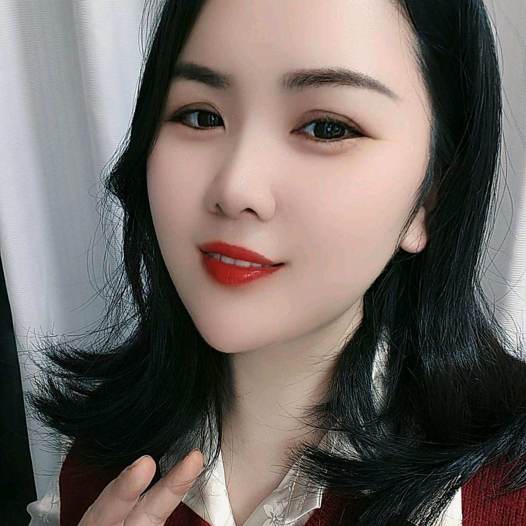 月月吖