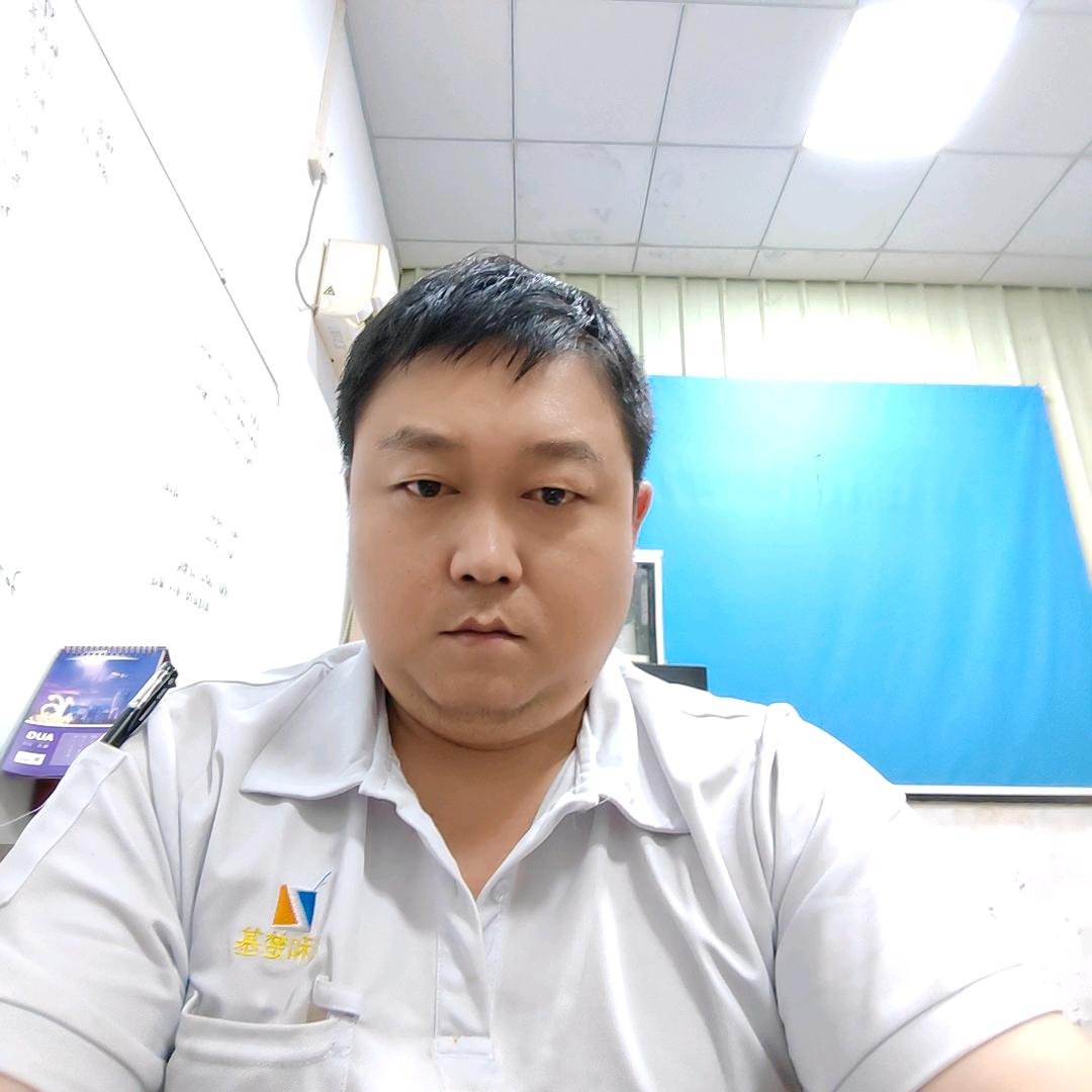 @黄少