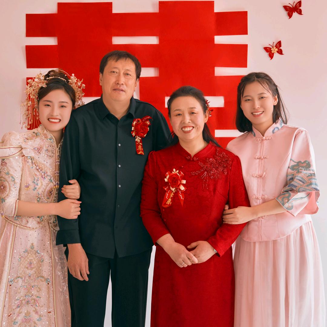 吴城莜面村服务李翠平