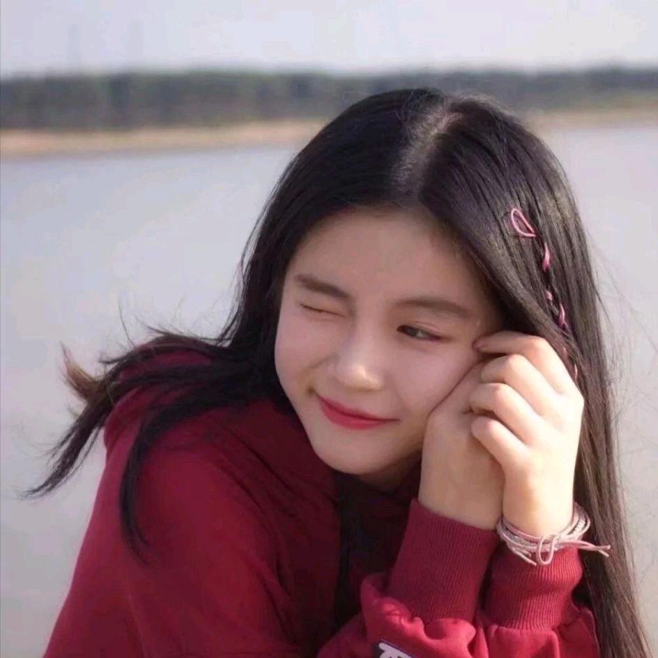 @云云吖