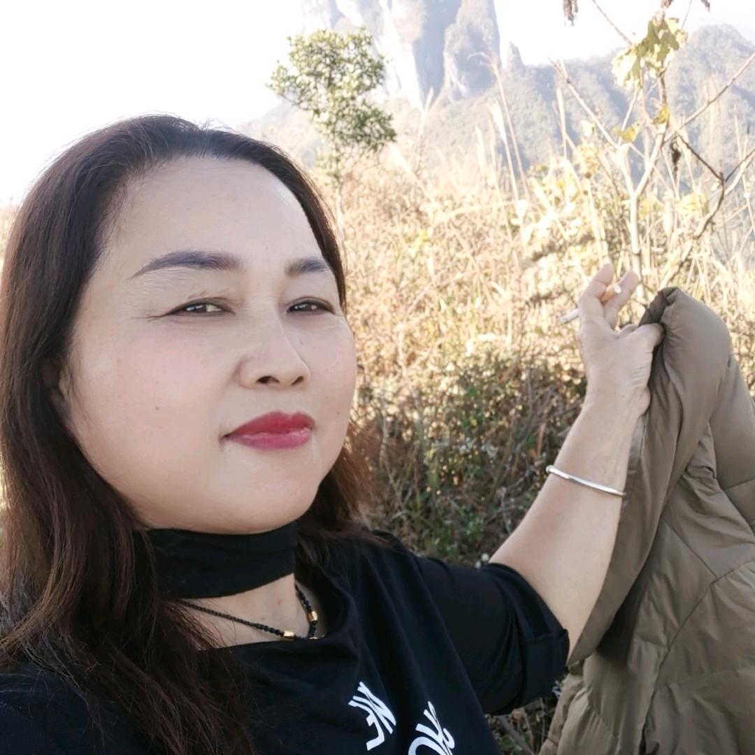 三个孙的奶奶两个孙的外婆😄