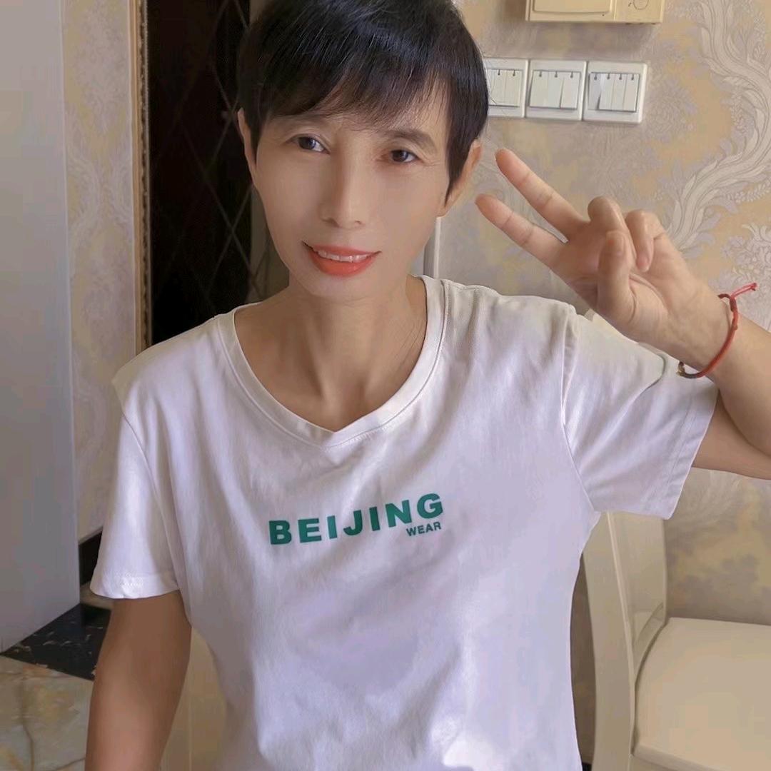 周火火（早上7：30分直播）