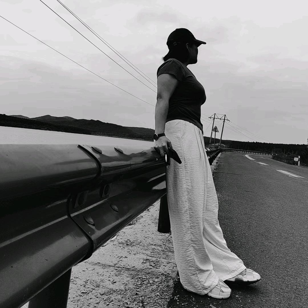 平淡（健身房女混子）😻😼😺😸