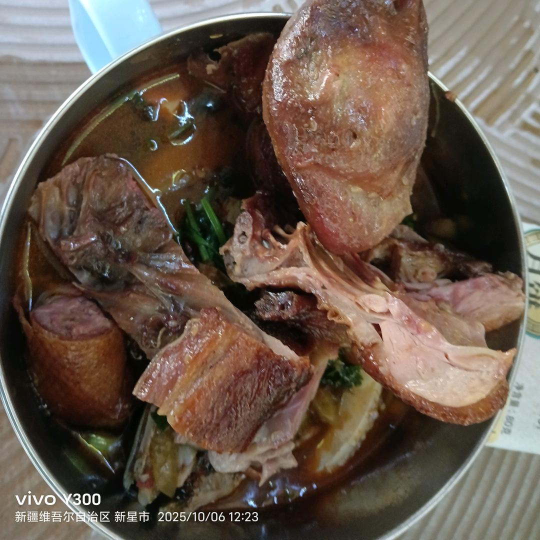 想问深情有几许