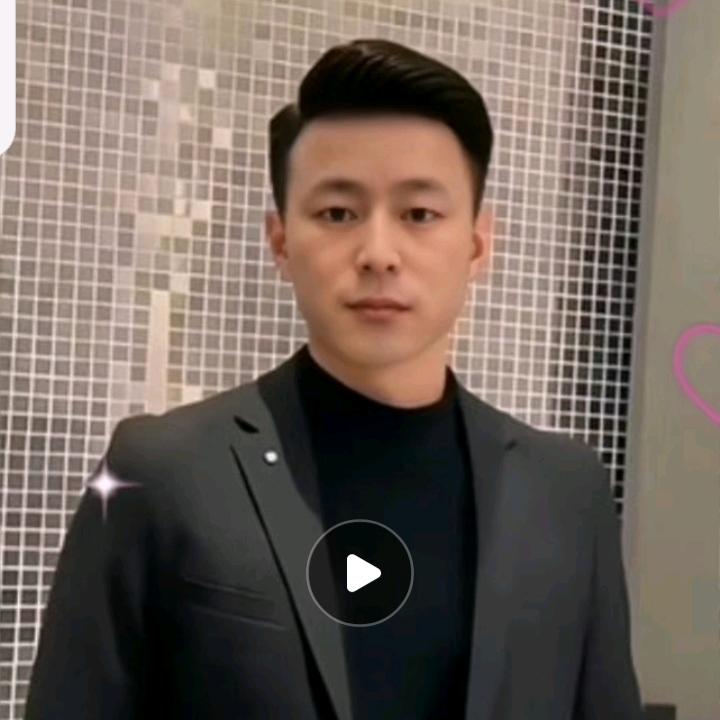 大眼瞪小眼