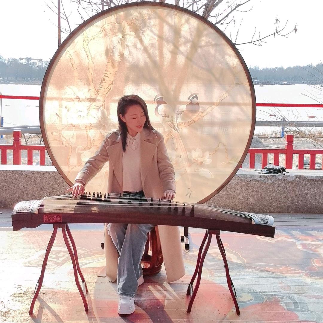 于佳
