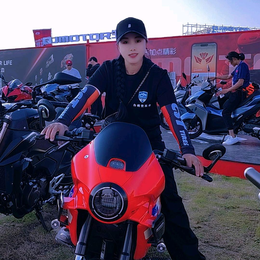 格斓伯羊绒衫专业定做