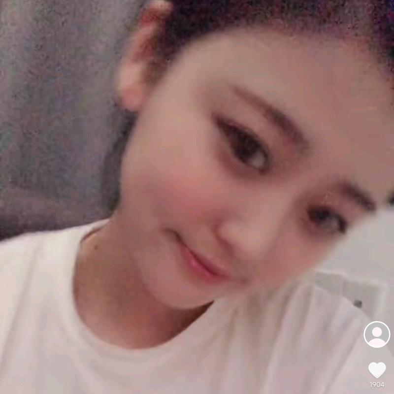 红红，
