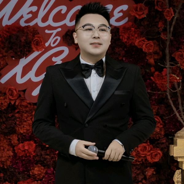 🌈朗艺唐山婚礼主持人 佳勐（约全国档期