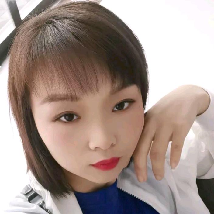 一位农村听力障碍的好女孩，加