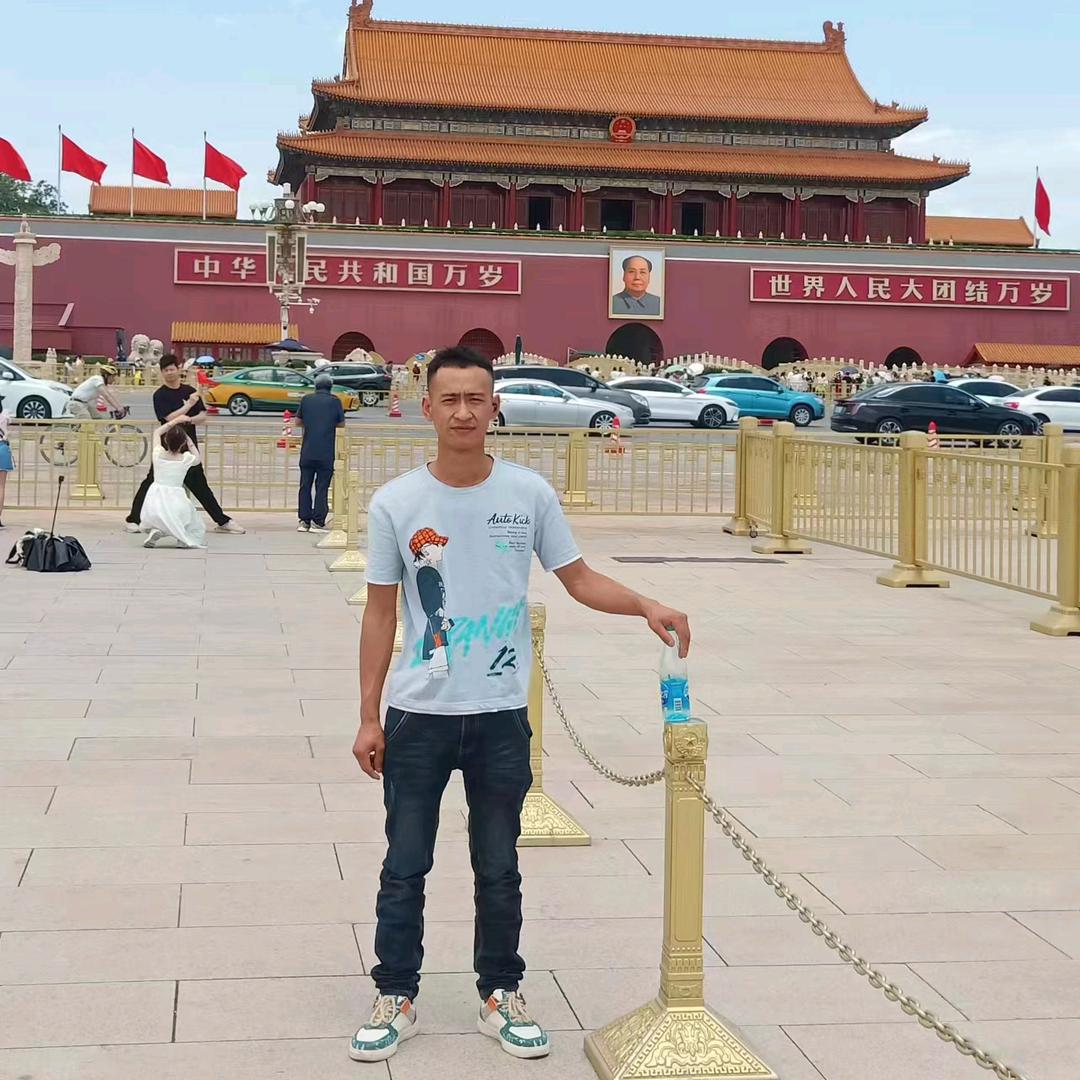 『曲终人散只愿为你』