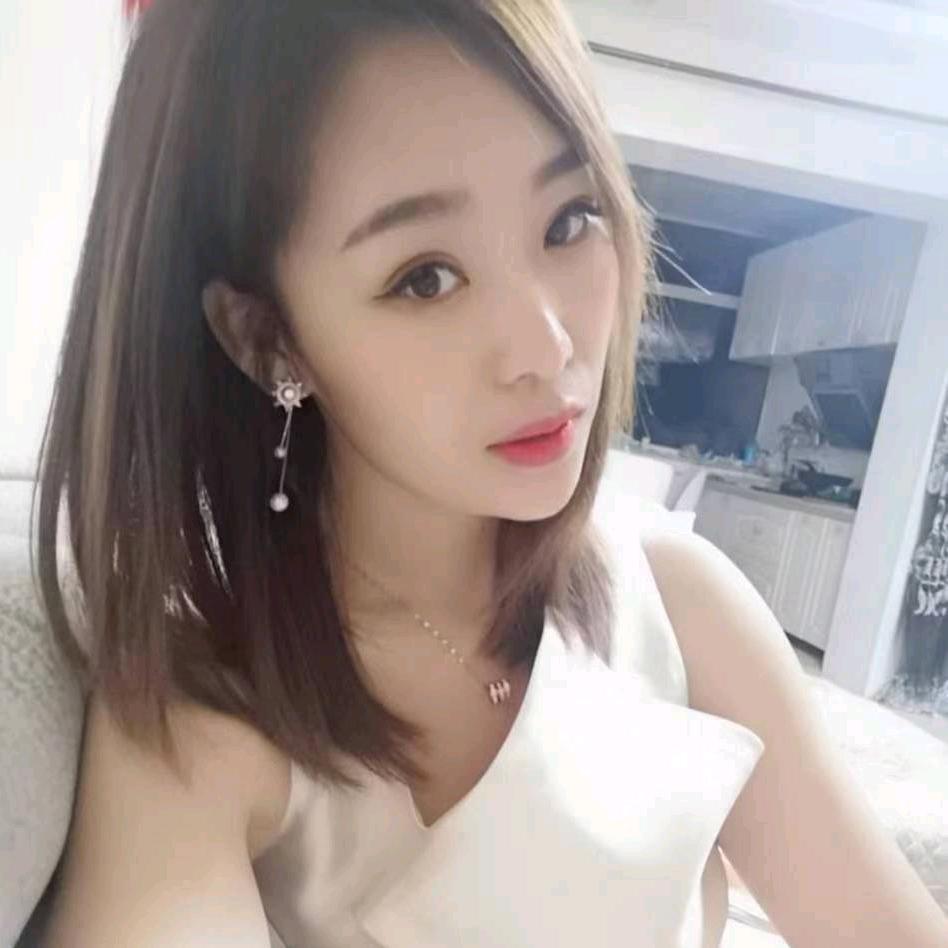 我蹲下们来亲