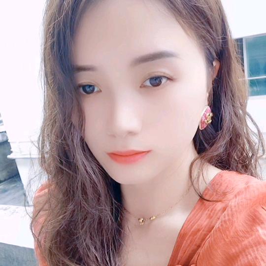 曾大小姐《》连赞拉黑》