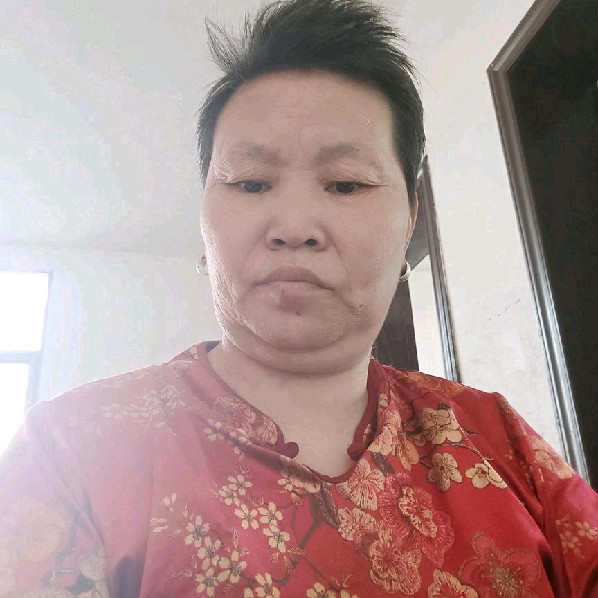 谷满容
