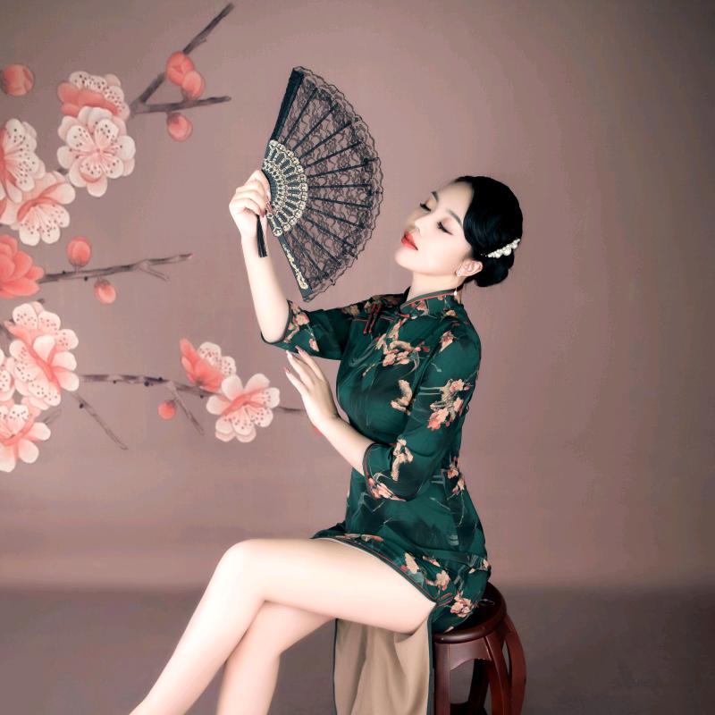 jessie美妆香水台