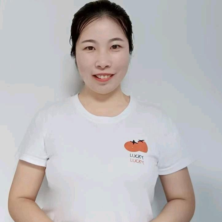 暖阳月嫂云姐